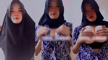 Bokep Jilbab Ukhty Nabilah Remas Toket Gede poster