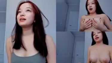 Cewek Cantik Remas Toket Gede Bikin Nafsu Membara poster
